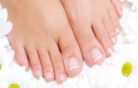 How to have beautiful feet?